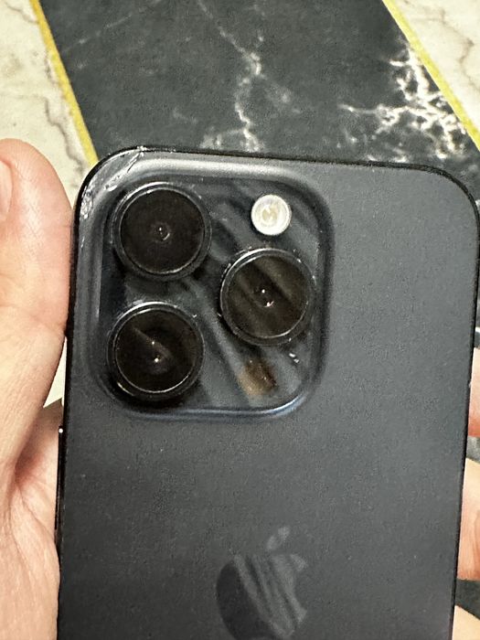 iPhone 15 pro 128 81акб