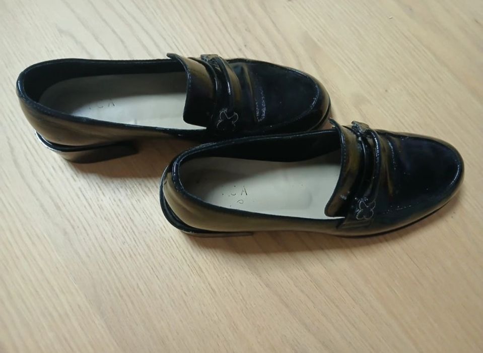 Pantofi Epica luciosi