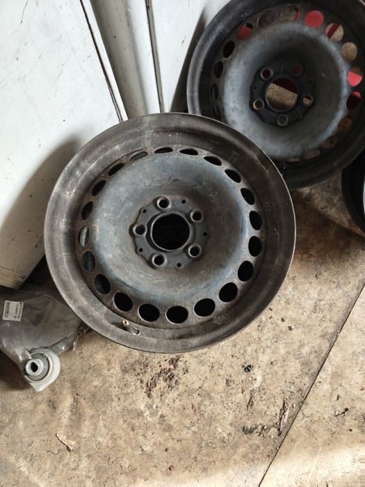 Оригинални железни джанти 15 цола,5х112,ЕТ31