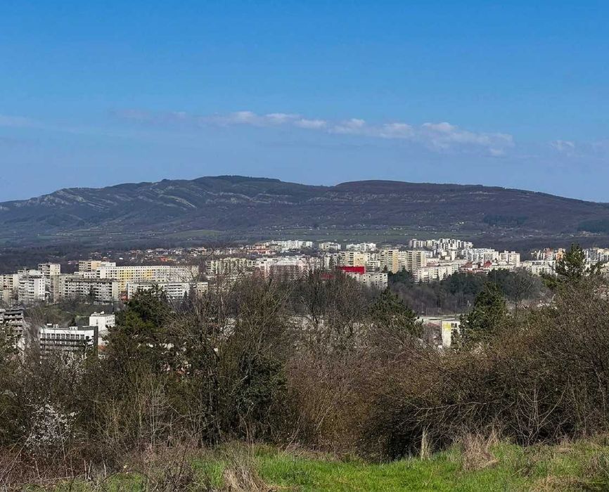 УПИ за продажба с панорамна гледка в град Габрово