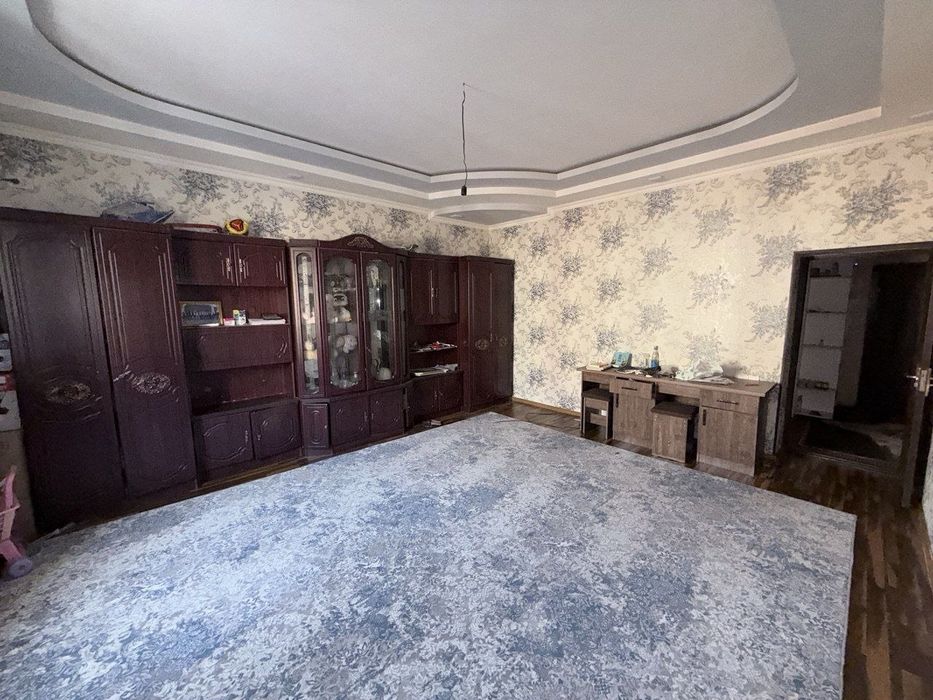 2хоналик 3каватдан, 5микро-район, Аспгврдон
3каватда 
5каватлик янги г
