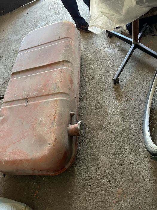 Продам бак емкость 250 литров