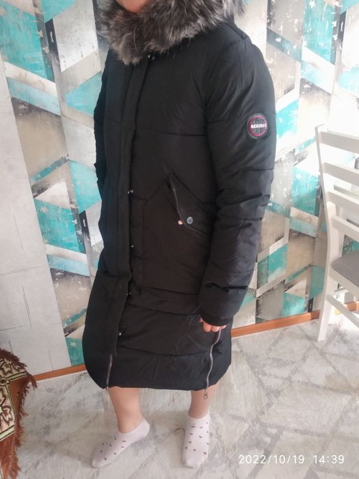 Зимнее пальто б/у 8000