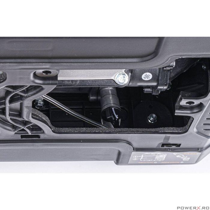 Generator curent electric 3000W, capacitate rezervor 4 litri, motor in