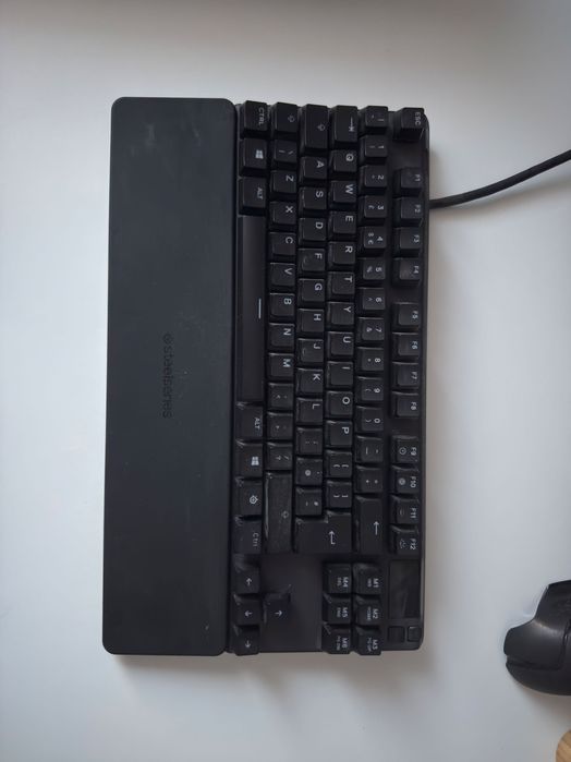 apex pro tkl ca noua