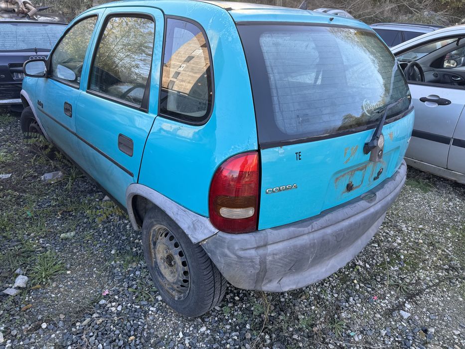 Опел Корса 1.4i 60hp 1994г На Части