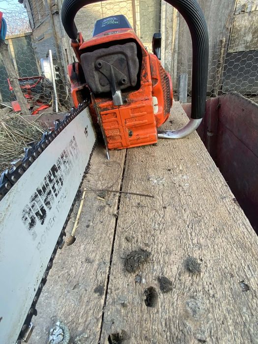 Drujbă                               .