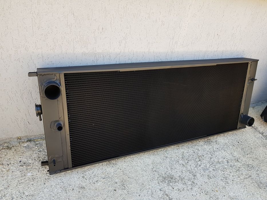 Медни пити Радиатор за комбайна Радиатор за клас Лексион клас Мега