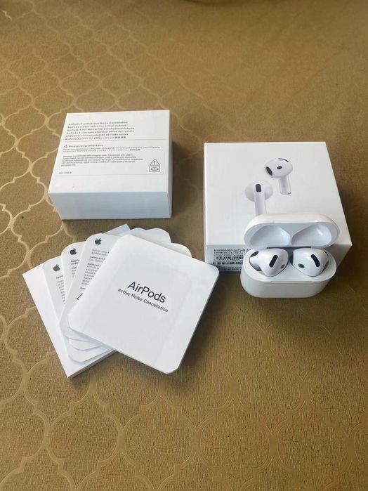 Безжични слушалки Airpods 4 gen