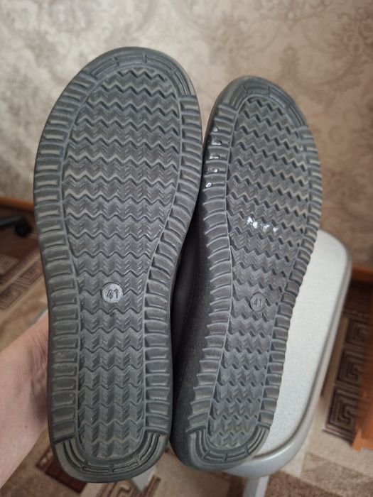 Продам туфли женские