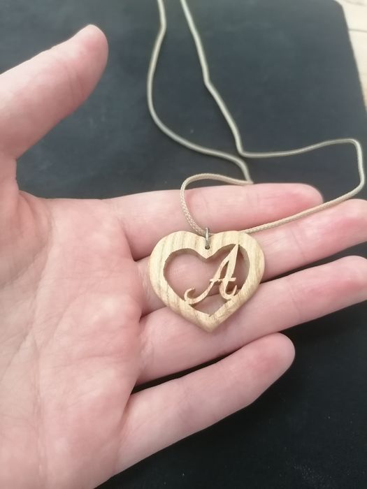 Аксесоари (колиета и седеф висулки)