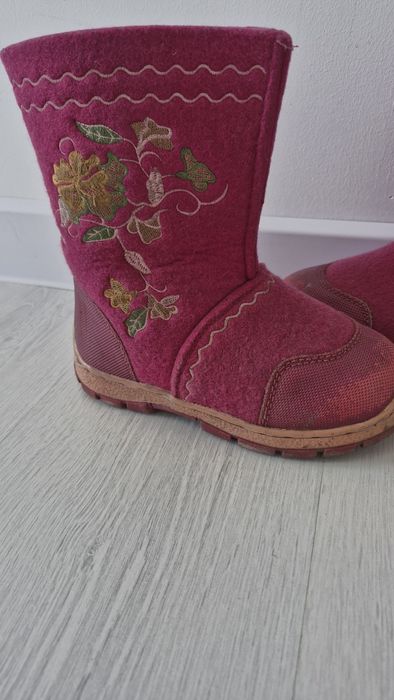 Уги натульные 32 размер