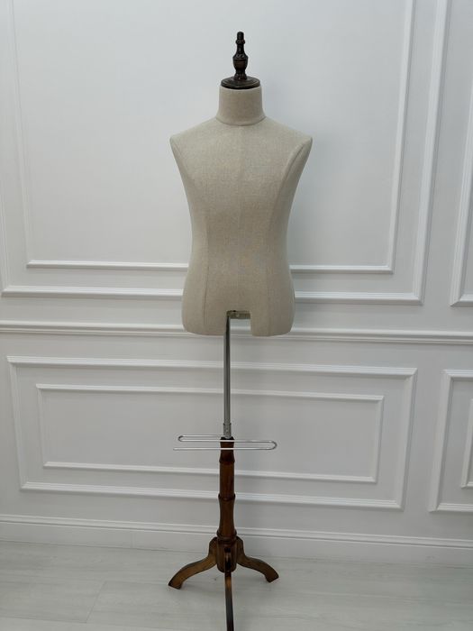 Продам мужской манекен