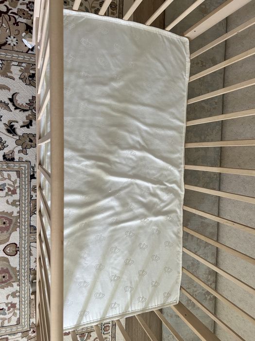 Продам детскую кровать