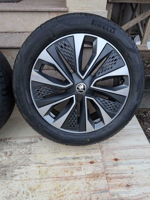 Roti vara Jante ORIGINALE Skoda Kodiaq 235 50 R19 NS7 cod 565601025AK