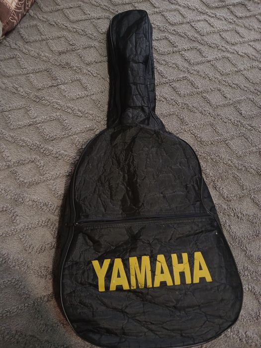 Гитара YAMANA 2 года