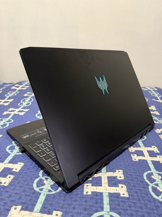 Игровой ноутбук.