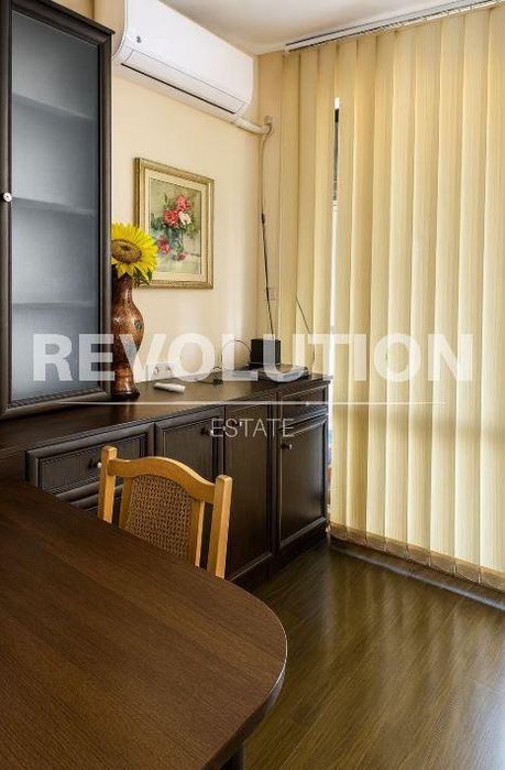 Двустаен апартамент в района на м-т Траката!