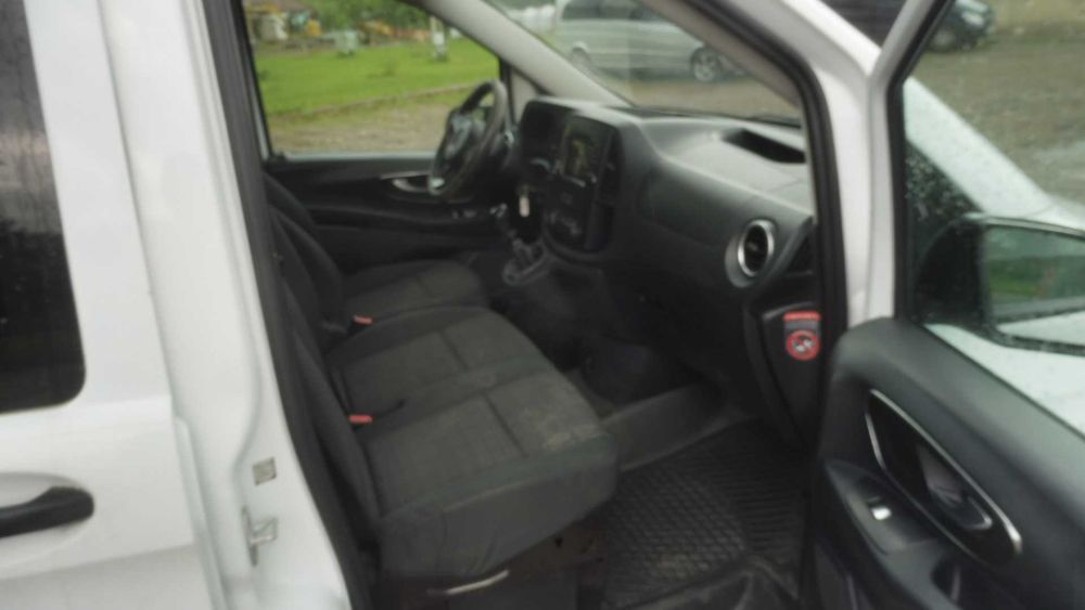 MERCEDES BENZ Vito mixto 6 locuri stare perfect !