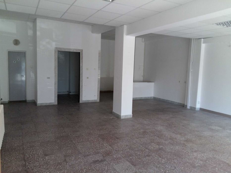 Spațiu comercial Hunedoara de închiriat M5 Dacia 37 visavis ProfiSuper