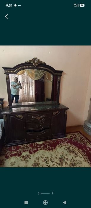 Спальный гарнитур