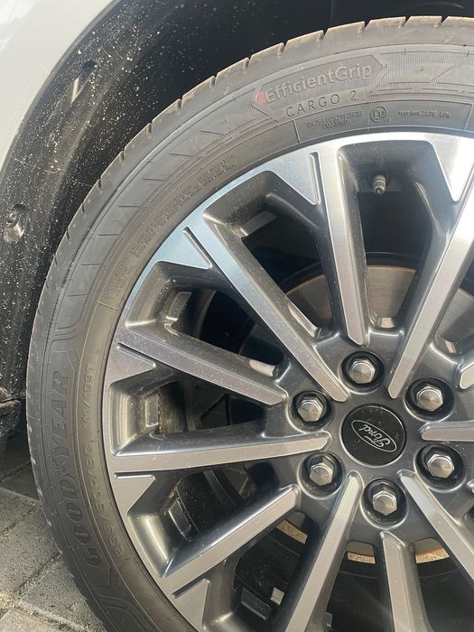 Гуми за Fors Tourneo Custom Goodyear