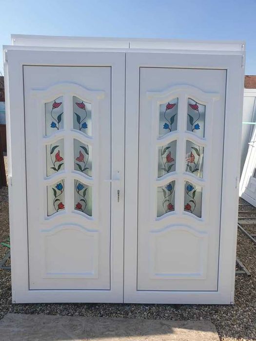 usi noi pictate sablate vitrate etc de la 990lei