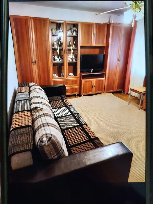 Inchiriez apartament 2 camere