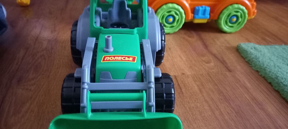 Трактор "Полесье"