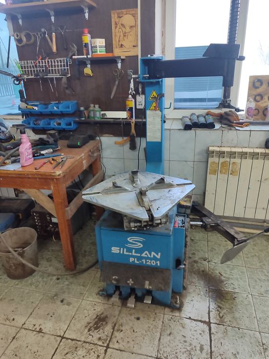 Продам шиномонтаж