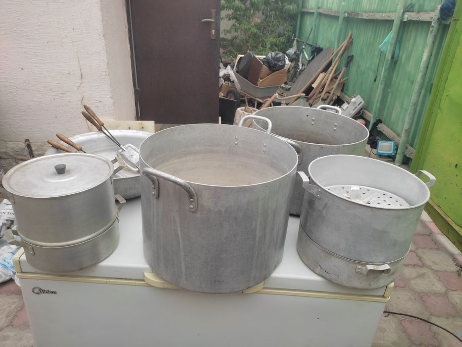 Продам кастрюли монтаварки тазик