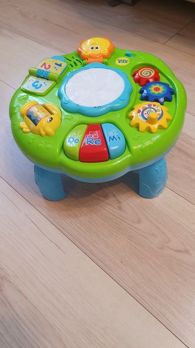 Masa interactiva de activitati