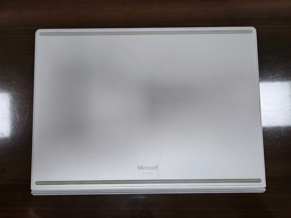 Microsoft Surface Book 2 Intel i5-6300U