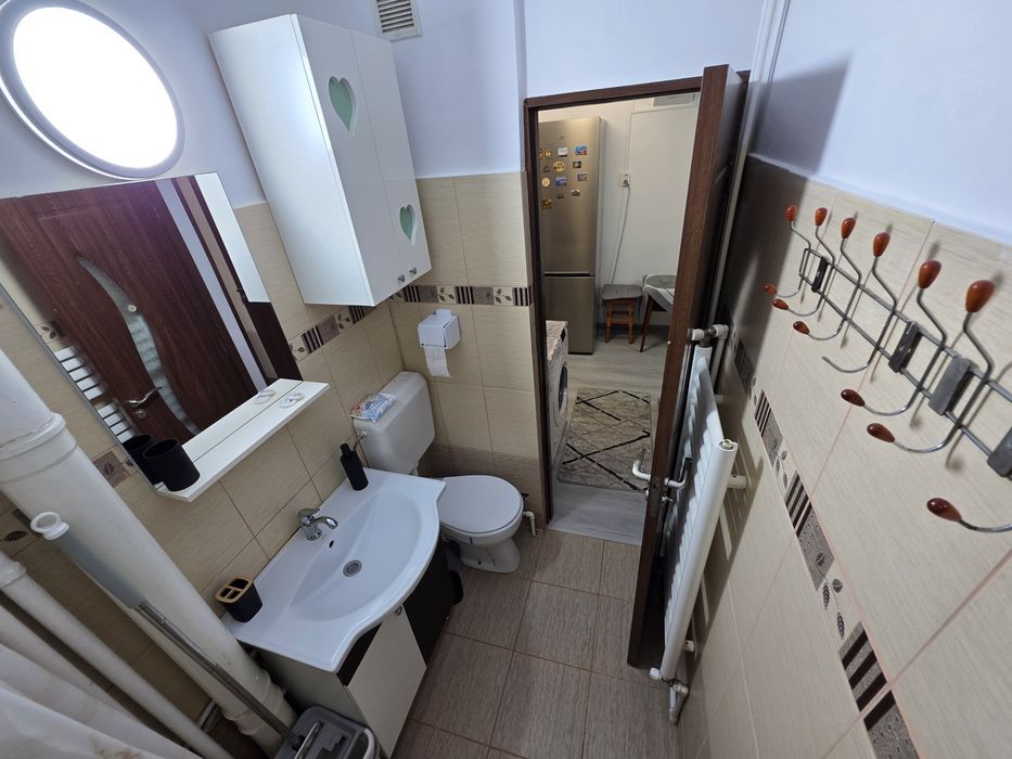 Inchiriez Garsoniera in Regim Hotelier