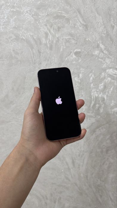 Айфон 15 сатылады срочно!!!