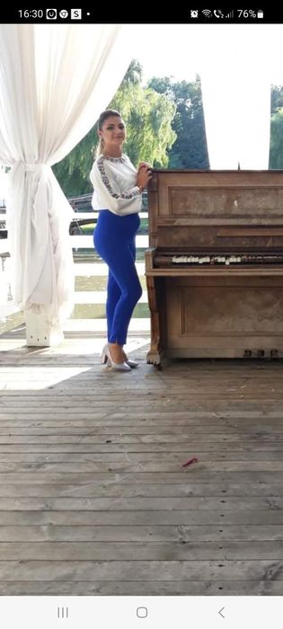 Vând salopete eleganta mărimea 36