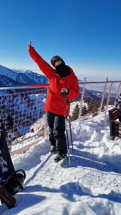 Лыжный костюм/ куртка