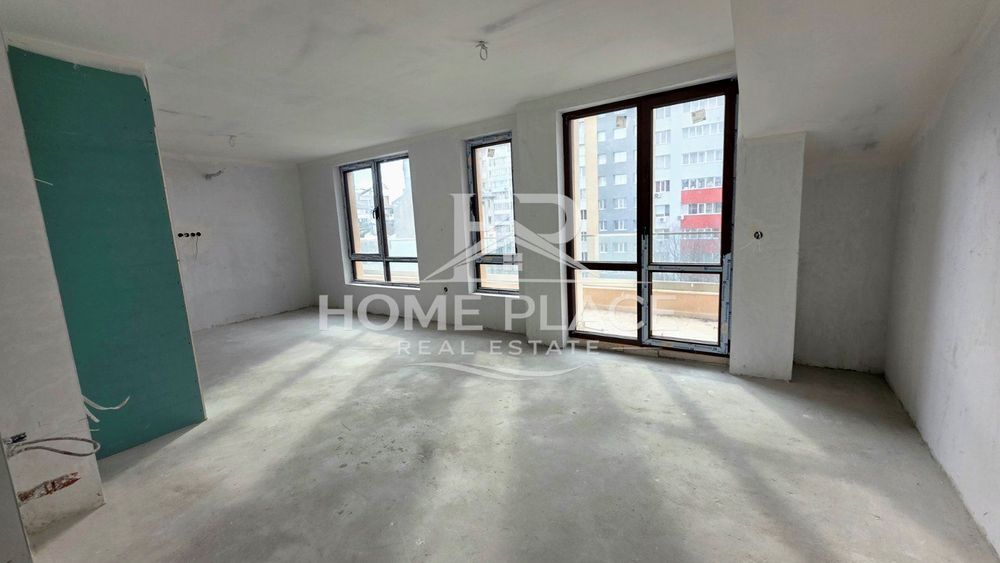 Продава се Четиристаен апартамент в Варна, Лятно кино Тракия - 143 кв.м за 1088 €/кв.м - Снимка #1