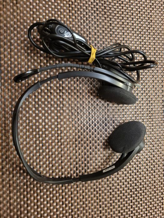 Слушалки с микрофон за компютър Jabra, Logitech