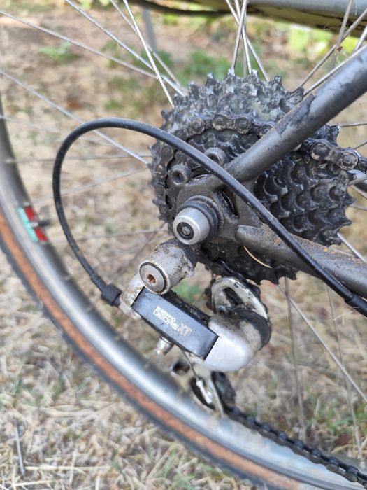Vind bicicleta marca Corratec, dotari Shimano Deore XT, 26 toli, 21 viteze