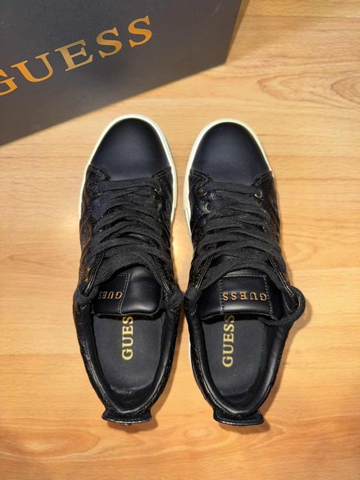 Маратонки GUESS 40