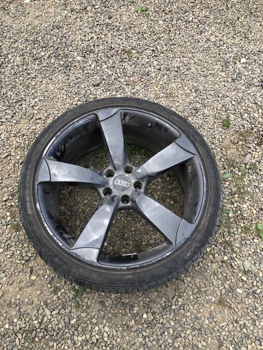 Set 2 jante+cauciucuri  255/35 R20