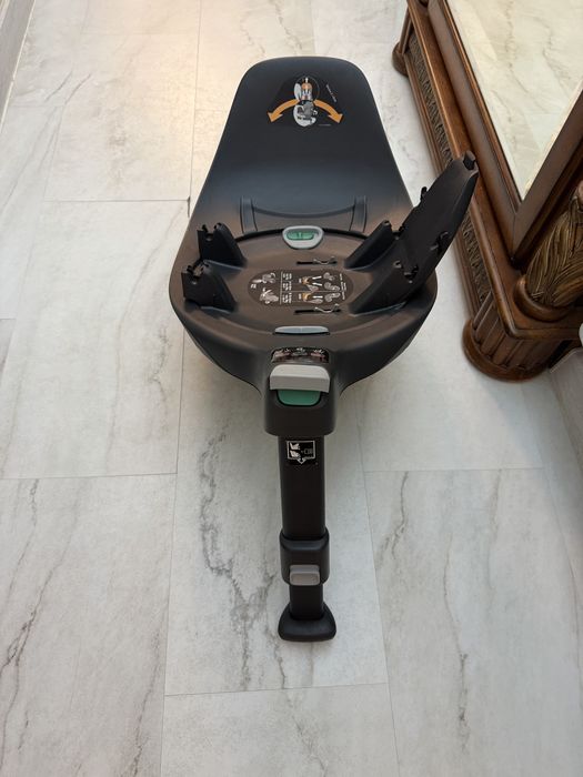 Стол за кола и база Cybex dj khaled cloud Z Sirona Z base i size