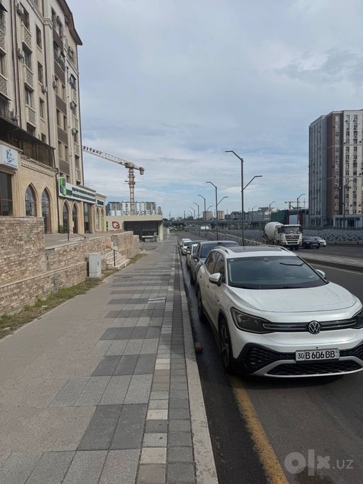 Коммерческое помещение 311 м², первая линия, Паркентский