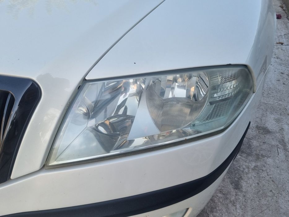 Faruri skoda octavia 2 non facelift