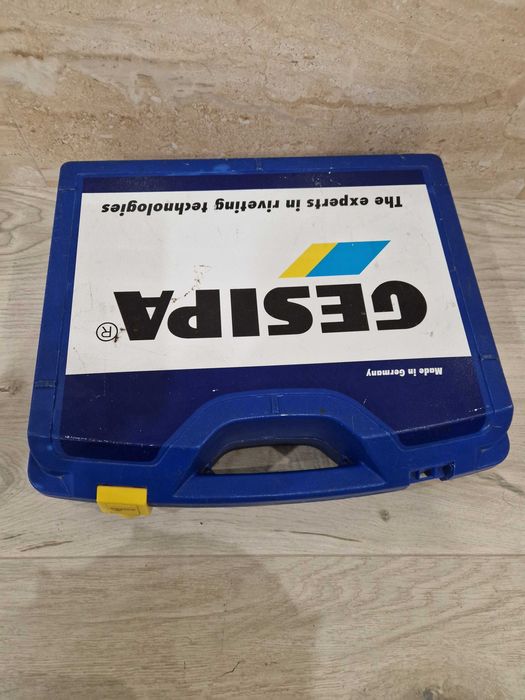 Pistol popnituri Gespa pe acumulator