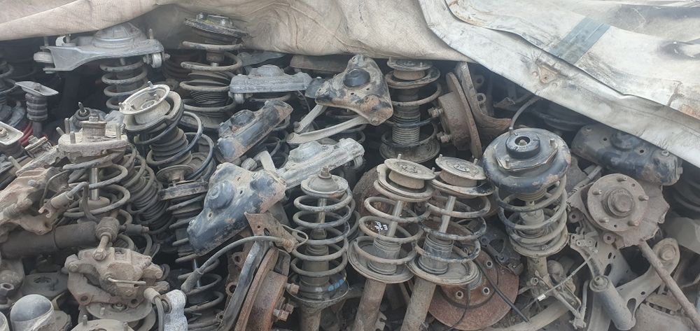 Цапфа, амортизаторы, пружины, рычаги, б/у из Германии