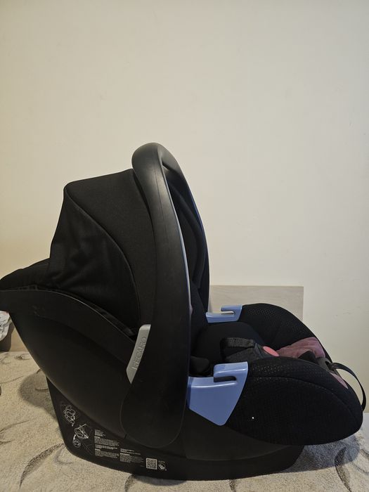 Бебешка кошница за кола Recaro Privia