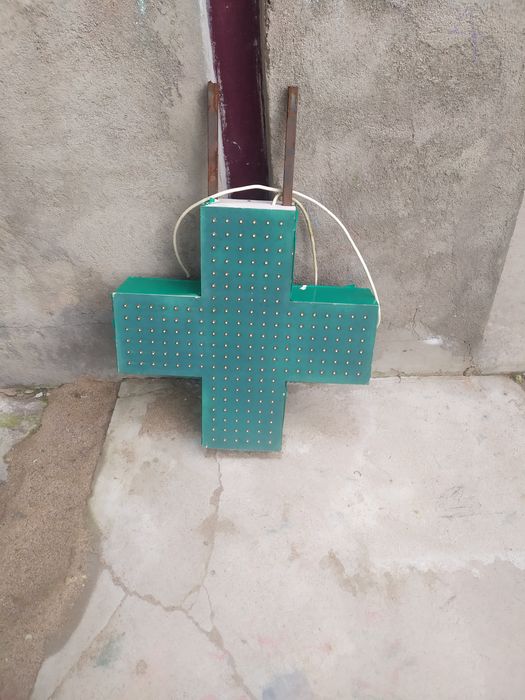 Продам  крест зеленый