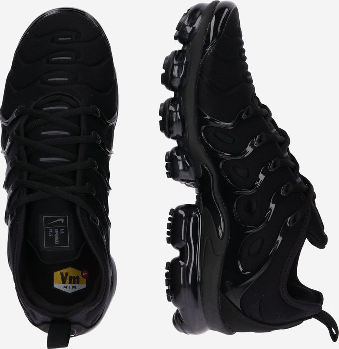 Nike vapormax plus**